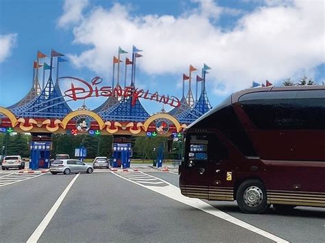 coach holidays to eurodisney
